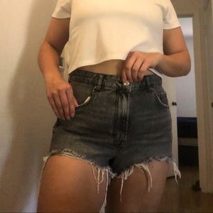 Black High Waisted Zara Jean short
